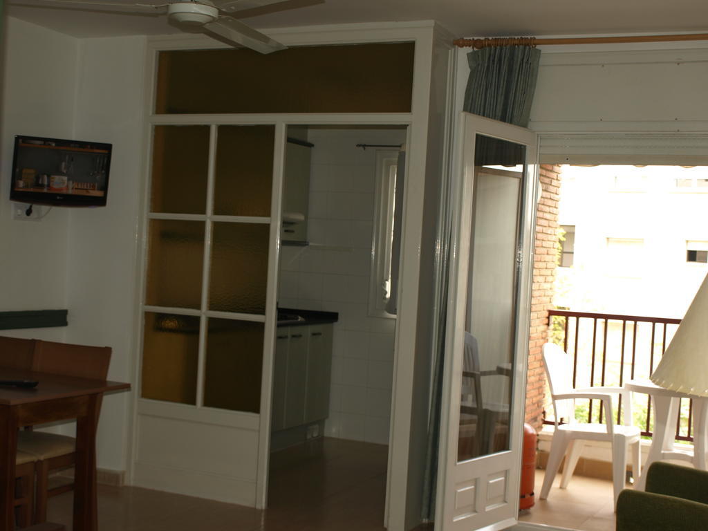 Apartaments Geminis Cambrils Chambre photo