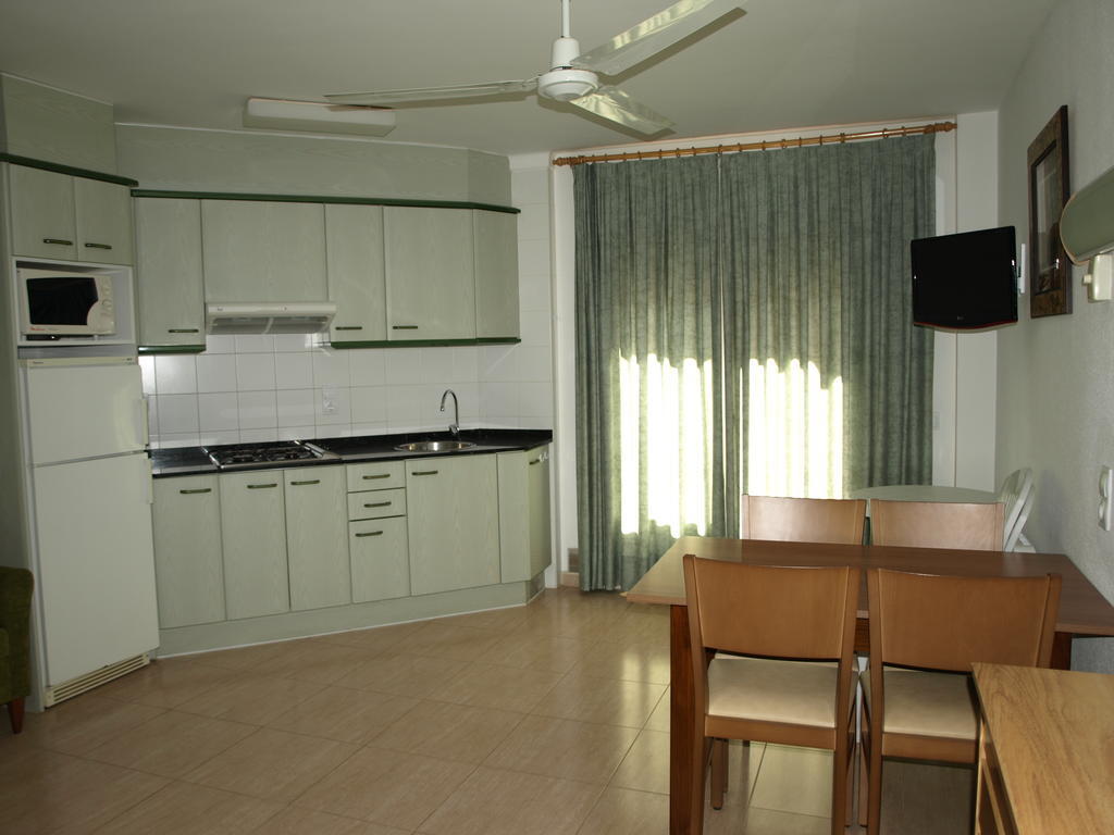 Apartaments Geminis Cambrils Chambre photo